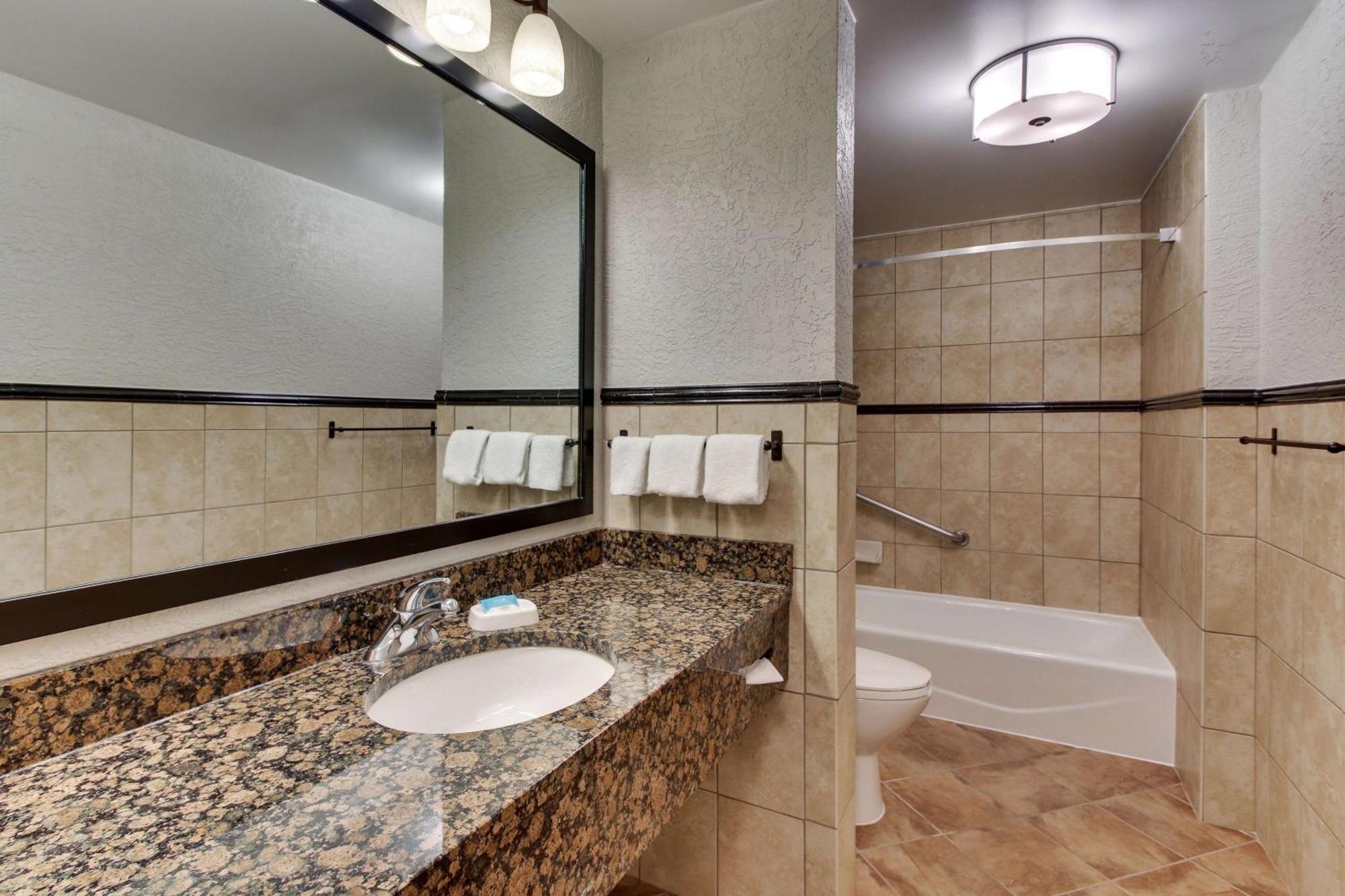 Drury Inn & Suites Phoenix Happy Valley Eksteriør bilde