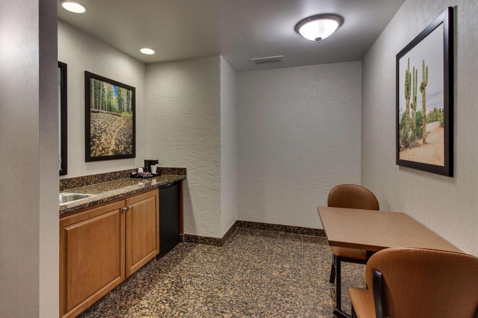 Drury Inn & Suites Phoenix Happy Valley Eksteriør bilde