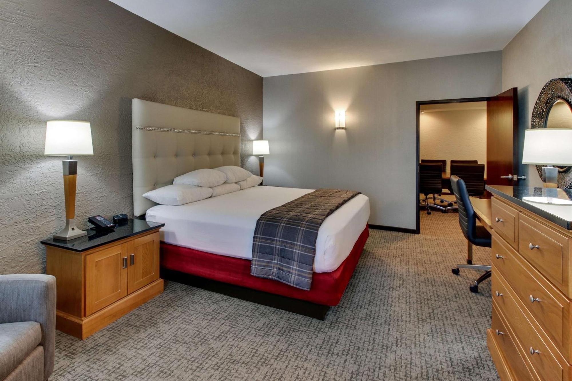 Drury Inn & Suites Phoenix Happy Valley Eksteriør bilde