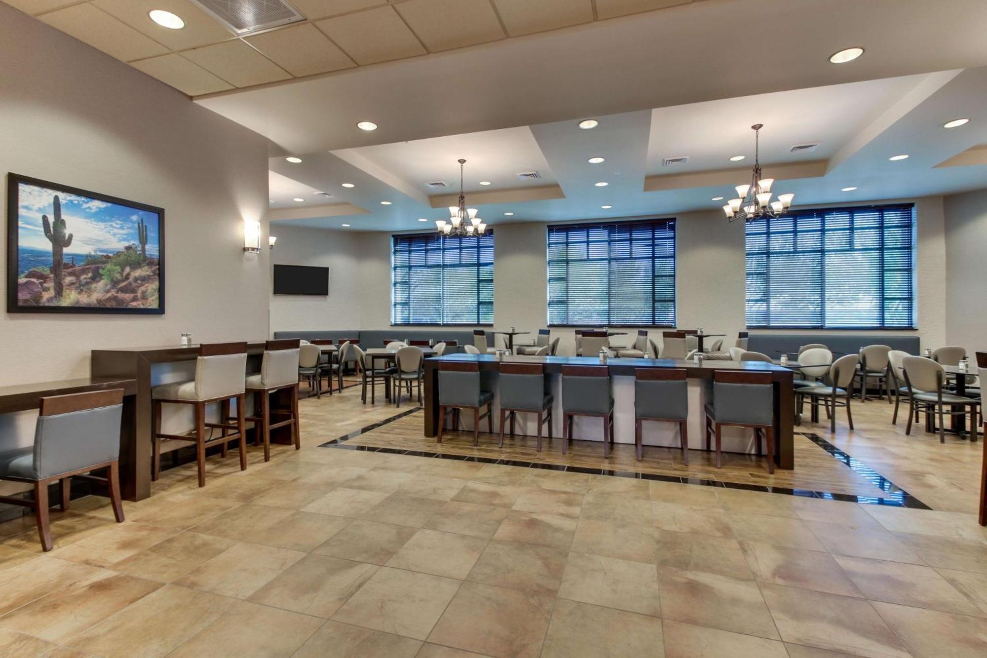 Drury Inn & Suites Phoenix Happy Valley Eksteriør bilde